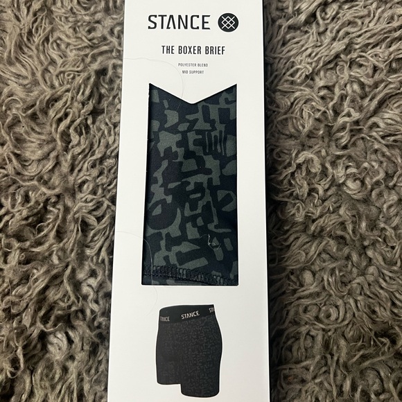 FLASH SALE:: Stance Boxer Briefs with Black and Green Design - Picture 2 of 4